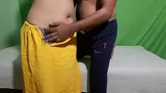 Jouer Komal Bhabhi Témous temps de jeu torride avec petit ami: putain de hardcore et amusant de chatte rasée