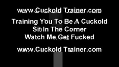 Jouer Speciale sorpresa BDSM della moglie tettona per il suo cuckold