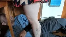 Abspielen Sex mit einem Fetten, der einen jungen Klempner fickt