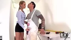 Play He holds her by the head and fucks her in her mouth well