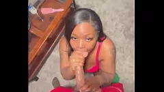 Redare Capul sloppy de la Bfreakl06: Experiența cumshot -ului Deepthroat a unei soții sălbatice