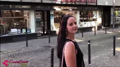Jouer Envie de sexe public: Emma Secret baisée dans la ville!